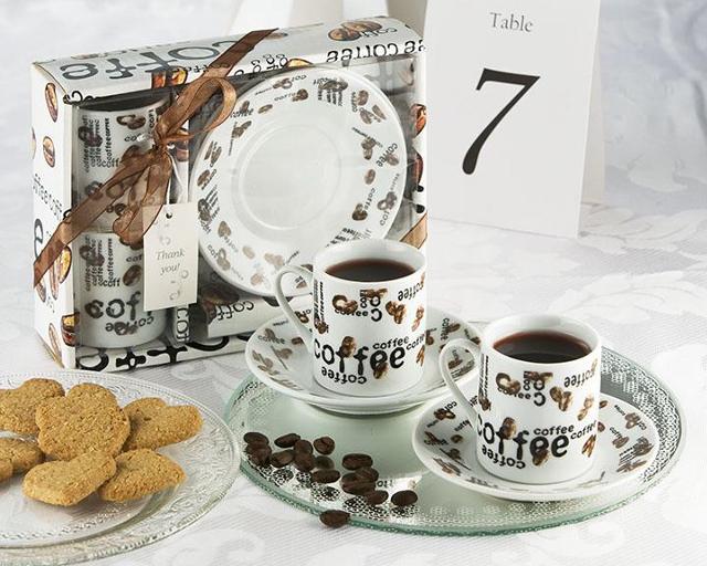 My Wedding Favors is a wedding favors, gifts and decoration distributor. It offers items under a huge range of sections such as Asian wedding favors, Favors under $, Glass and Crystal wedding favors and much more. It has an extremely simple and easy browse and order system of which customers are immensely appreciative of.